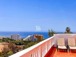 Exclusivo Bungalow con Piscina Privada, Vistas al Mar y Licencia VV en Costa Adeje photo 0
