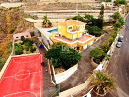 Villa de lujo en San Miguel de Abona con parcela privada photo 0
