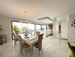 Chalet independiente en venta en calle la Sabinita photo 0