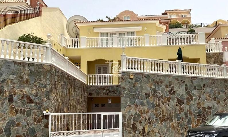 Villa de lujo · San Eugenio Alto, Adeje photo 0