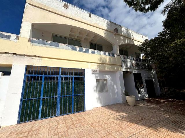 Local comercial en Callao Salvaje photo 0