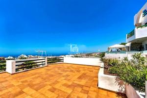 Piso con terraza y vistas al mar en Torviscas – Adeje photo 0