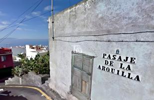 Dos casas con proyecto de rehabilitación en el corazón histórico de Guía de Isora photo 0