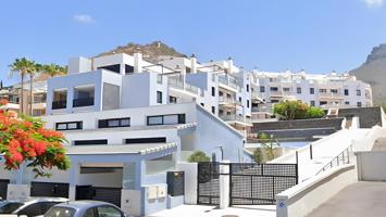 Apartamento moderno con terraza y vistas al mar en El Madroñal photo 0