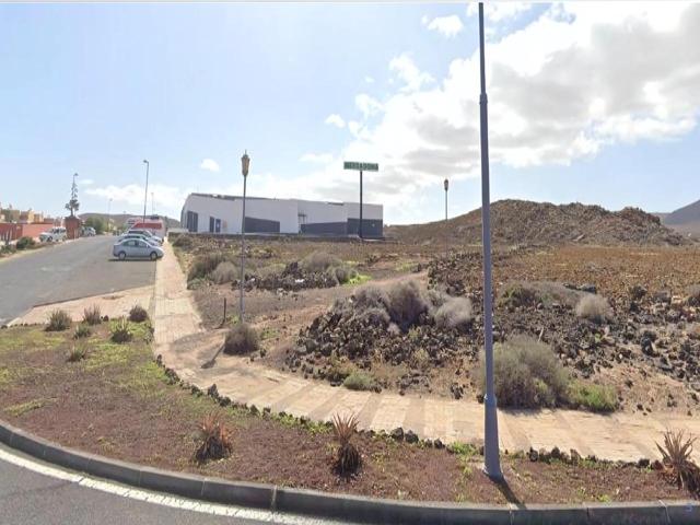 Parcelas Comerciales e Industriales en Corralejo photo 0