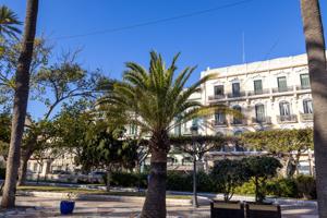 Piso En venta en Melilla photo 0