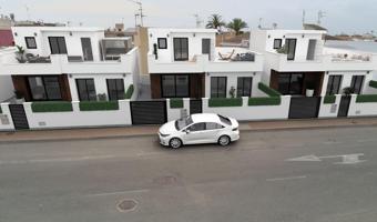 Villas con 3 dormitorios, 3 baños, piscina privada con solarium en zona de San Pedro del Piñatar photo 0