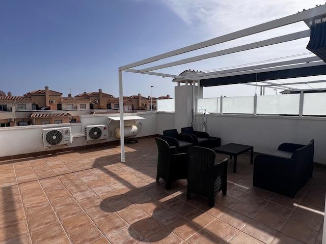 Apartamento de 2 dormitorios y 1 baño con Solárium privado, La Zenia (Orihuela Costa) photo 0