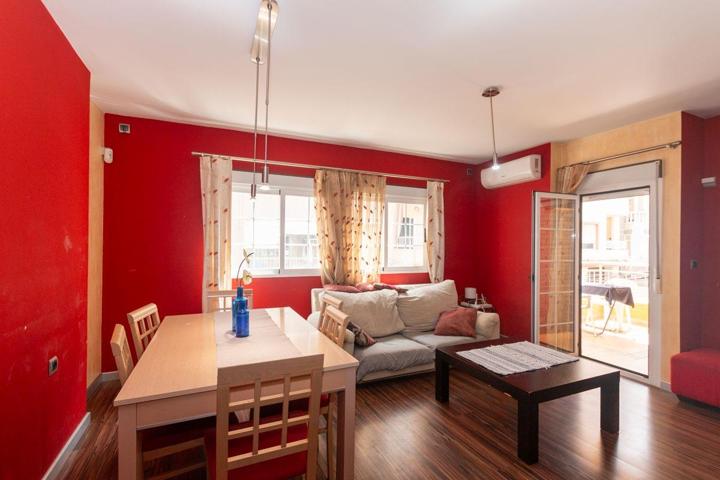 Apartamento con 3 dormitorios, 2 baños zona, Playa del Cura ( Torrevieja) photo 0