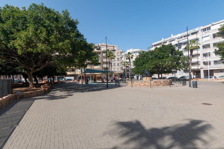 Apartamento con 3 dormitorios, 2 baños zona, Playa del Cura ( Torrevieja) photo 0