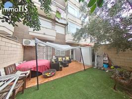 PLANTA BAJA CON PÁRQUING EN VENTA photo 0