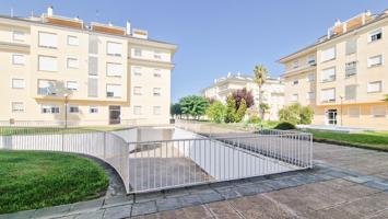 PISO BAJO DE 3 DORMITORIOS AMUEBLADO EN ALQUILER CON GARAJE ZONA JARDINES DEL GUADIANA photo 0