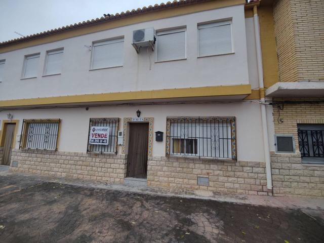 Casa adosada en venta en Aldea del Oro photo 0