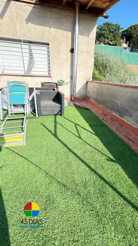 Dos viviendas en una parcela de 1294 m2 ubicadas en Montcada i Reixac photo 0