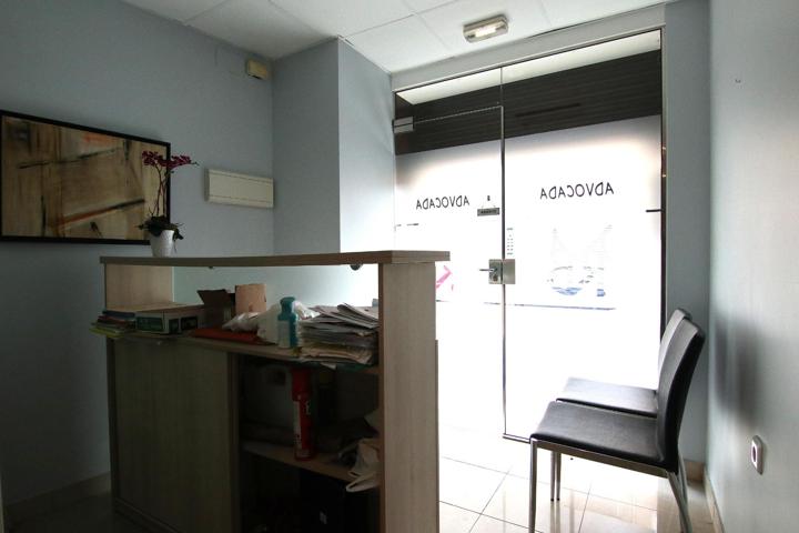 OFICINA EN VENTA EN TERRASSA photo 0