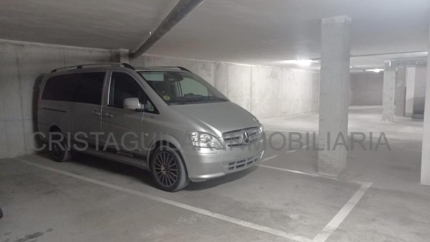 EN VENTA PLAZAS DE PARKING, MUY CÉNTRICAS. EN VILLAR DEL ARZOBISPO. photo 0