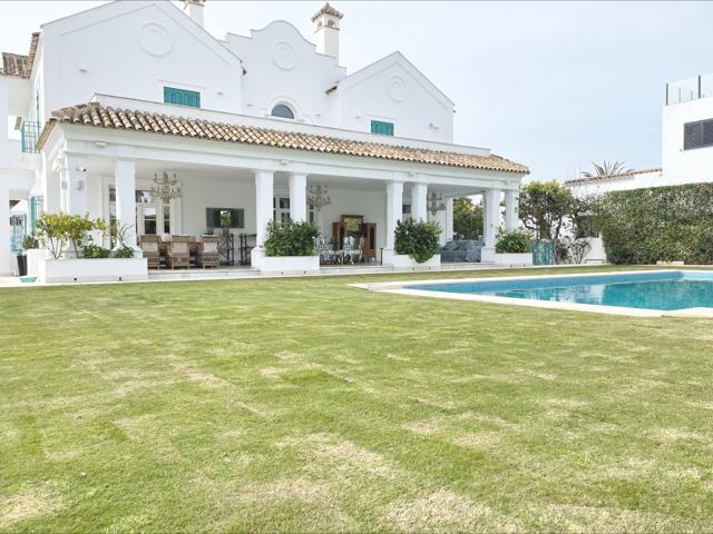 VILLA A LA VENTA EN MARBELLA photo 0