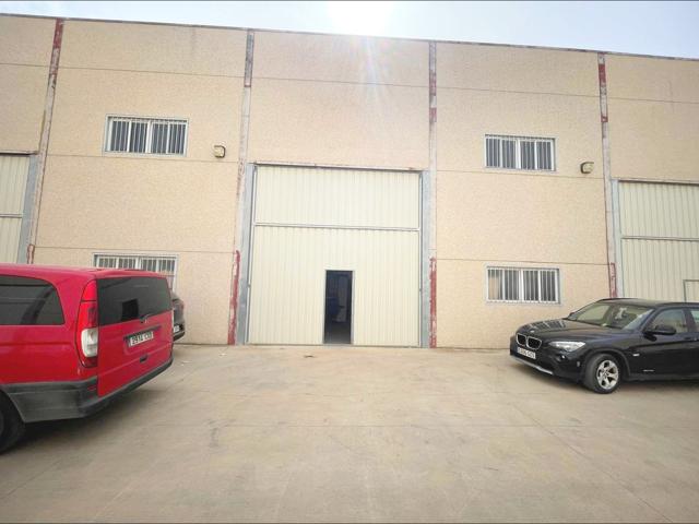VENTA NAVE INDUSTRIAL EN ANTEQUERA photo 0