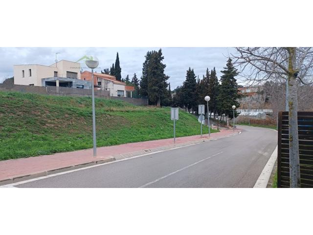 Terreno Urbanizable En venta en El Pla Del Penedès photo 0