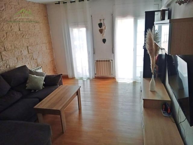 Dúplex En venta en Vilafranca Del Penedès photo 0