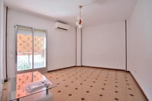 Piso de alquiler en Ventas photo 0