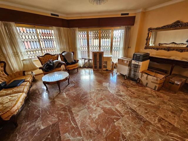 Piso En venta en Petrer photo 0