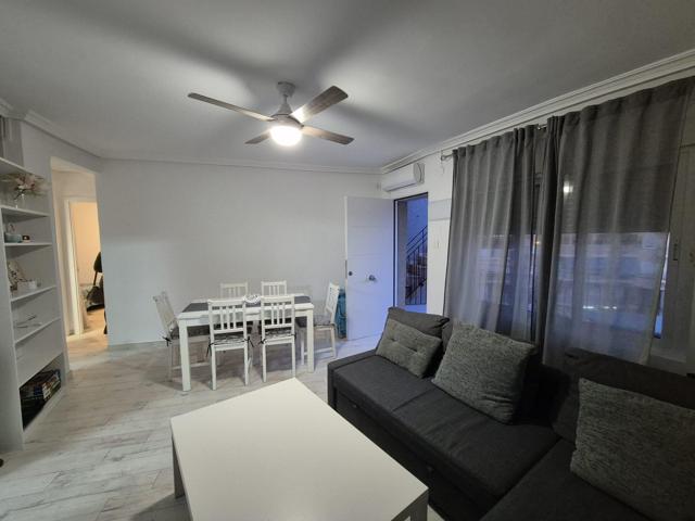 Piso En venta en Santa Pola photo 0
