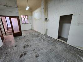 Local En venta en Elda photo 0