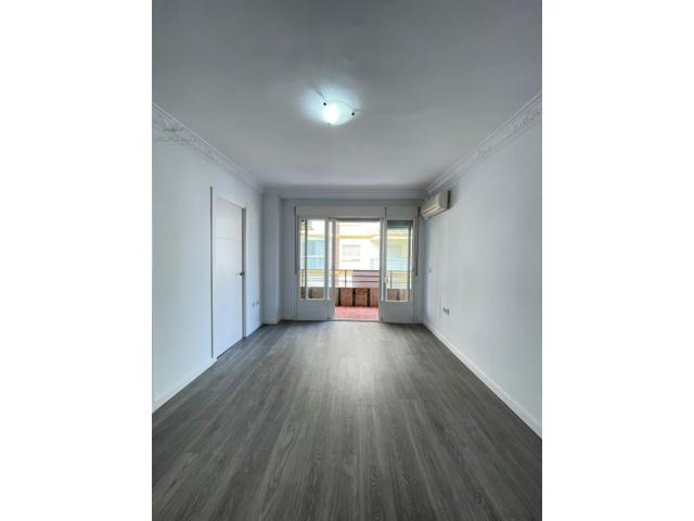 Piso En venta en Vélez-Málaga photo 0