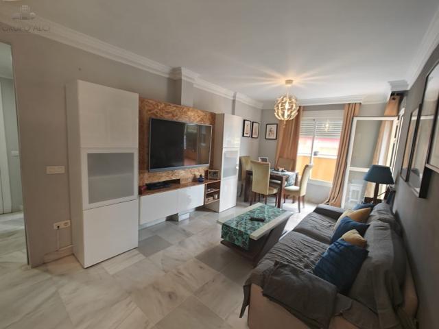 Piso En venta en Capuchinos - Los Olivos, Vélez-Málaga photo 0