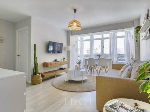 Piso En venta en Vélez-Málaga photo 0