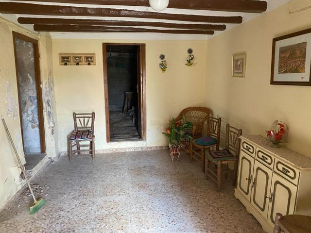 En venta casa en Olalla (Teruel) photo 0