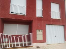 UNIFAMILIAR EN VENTA EN CALAMOCHA photo 0