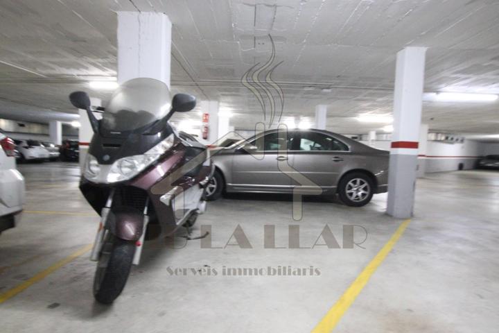 PLAZA DE PARKING EN EIXAMPLE photo 0