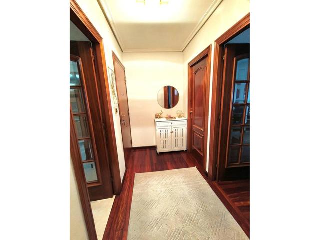 Venta de piso en Vigo photo 0
