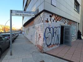 local a estrenar photo 0