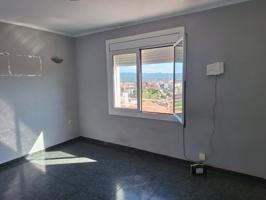 Piso de 3 hab, alto y luminoso photo 0