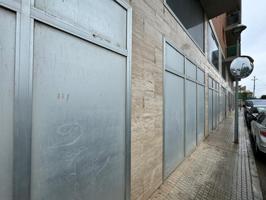 🏢 GRAN LOCAL COMERCIAL EN EL CENTRO DE MORA DE EBRO – 1.525 m² photo 0