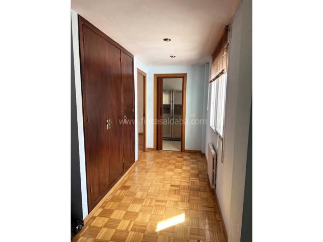 PISO EN CENTRO DE JACA photo 0