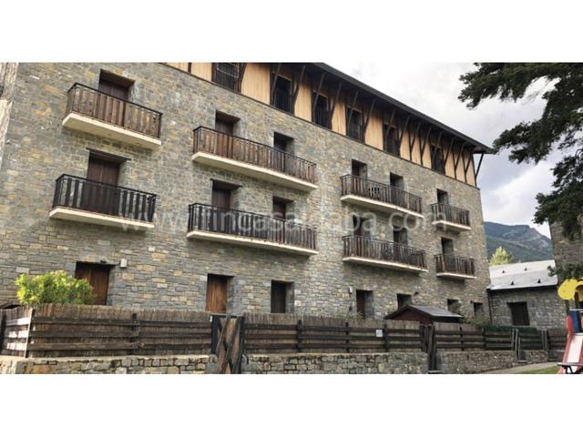 ALQUILER TEMPORADA SKI VILLANUA photo 0