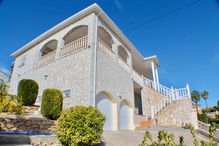 CHALET CON VISTAS AL MAR EN LA NUCIA (URBANIZACIÓN PANORAMA) photo 0