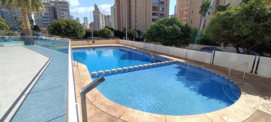 OPORTUNIDAD!! APARTAMENTO DE DOS DORMITORIOS Y DOS BAÑOS, EN ZONA RESIDENCIAL photo 0