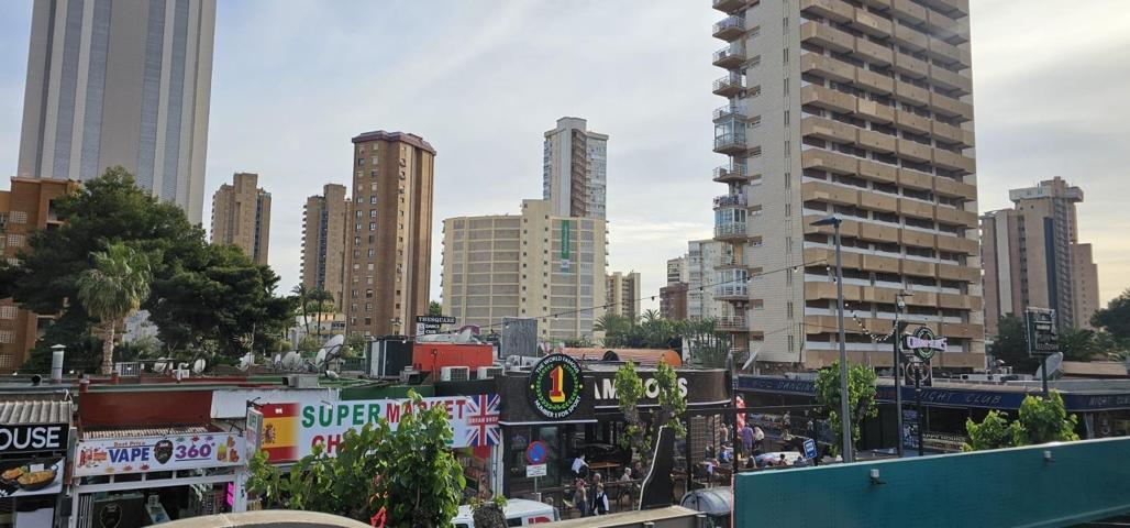 GRAN OPORTUNIDAD! APARTAMENTO EN LEVANTE CON PARKING Y PISCINA COMUNITARIA photo 0