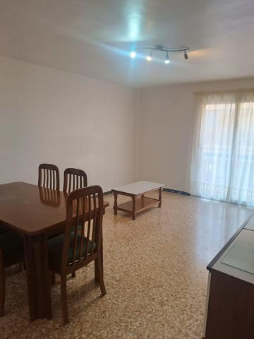 GRAN OPORTUNIDAD! APARTAMENTO DE 3 DORMITORIOS EN PLENO CENTRO DE BENIDORM photo 0