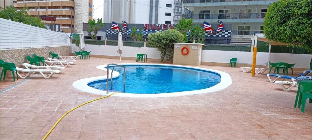 ¡ENCANTADOR APARTAMENTO CERCA DE PLAYA DE LEVANTE CON PISCINA! photo 0