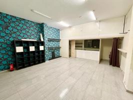 ¡EXCELENTE OPORTUNIDAD DE INVERSIÓN EN BENIDORM! LOCAL COMERCIAL EN ZONA LEVANTE A 350 METROS DE LA photo 0