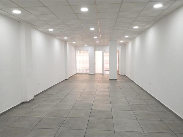 SE VENDE LOCAL COMERCIAL DE 90 METROS EN EL CENTRO DE BENIDORM photo 0