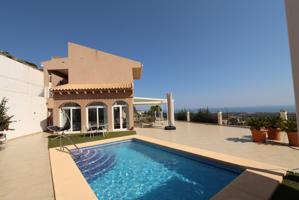 Casa En venta en Altea photo 0