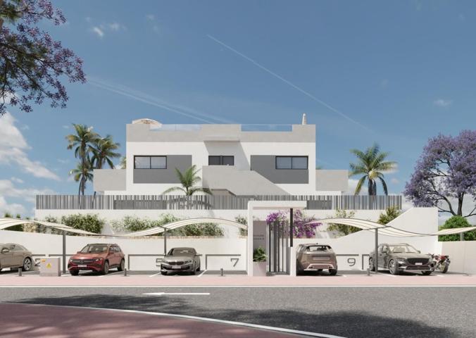 Casa De Campo En venta en Lago Jardin, Torrevieja photo 0