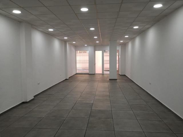 OPORTUNIDAD ÚNICA: LOCAL COMERCIAL EN BENIDORM TOTALMENTE REFORMADO photo 0